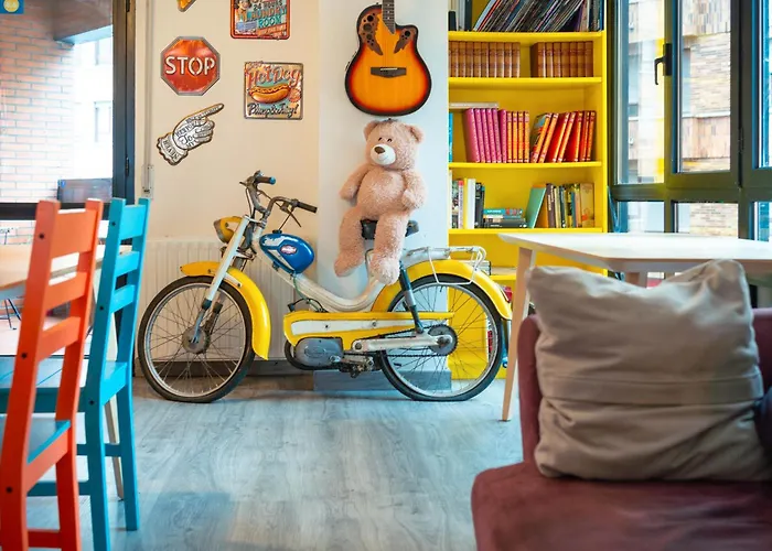 Life Magenta גיחון