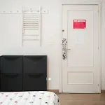Bed & Breakfast Life Magenta 3*
