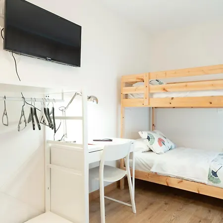 Nocleg ze śniadaniem Life Magenta Gijón