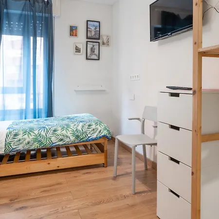 Life Magenta Nocleg ze śniadaniem 3*