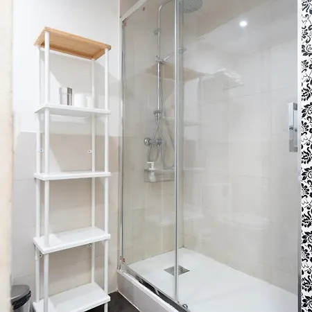 Life Magenta Nocleg ze śniadaniem