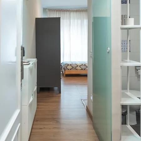 Nocleg ze śniadaniem Life Magenta 3*