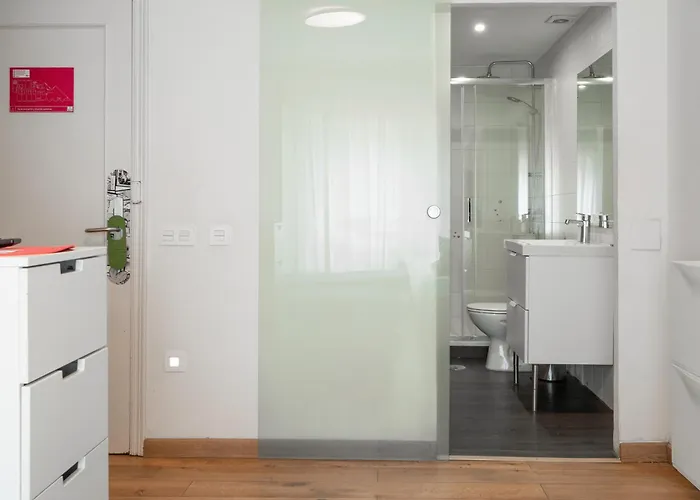 Bed & Breakfast Life Magenta Gijon