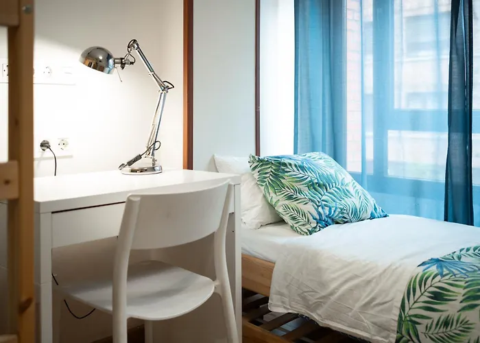 Life Magenta Bed & Breakfast 3*