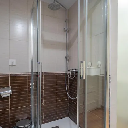 Life Magenta Bed and Breakfast Χιχόν